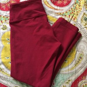 Cherry red Lululemon crops